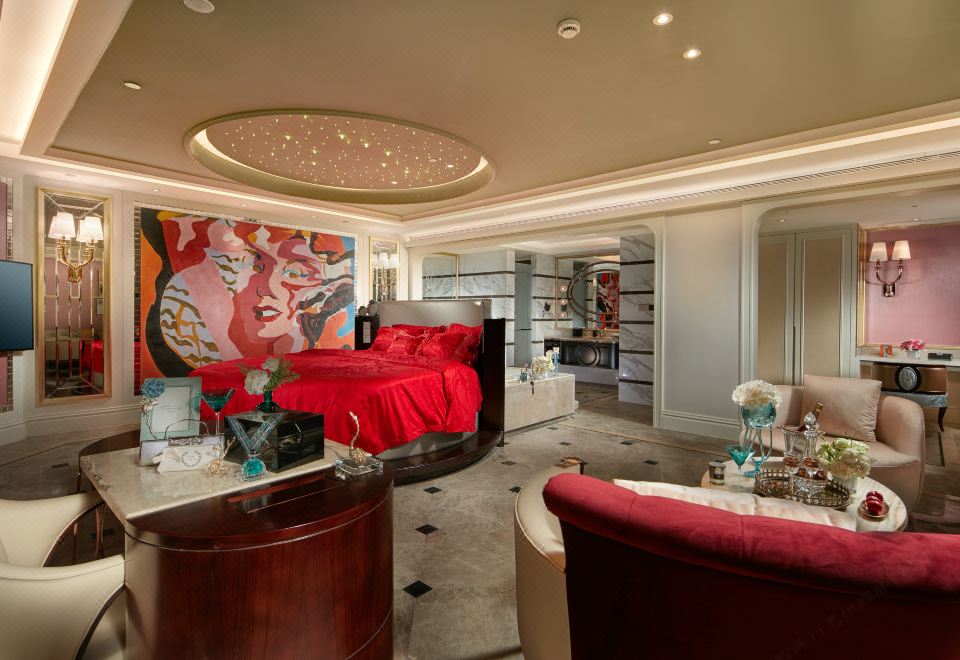 豪华蜜月房（星河入梦大圆床）