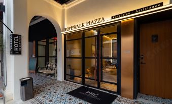 Ropewalk Piazza Hotel by Phc