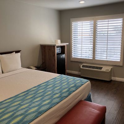 Accessible King Room Anaheim Alamo Inn & Suites Promo Code