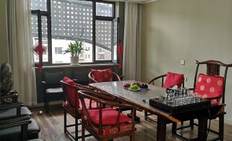 Home Inn Plus (Dalian Development Zone Jinma Road Wanda Plaza)