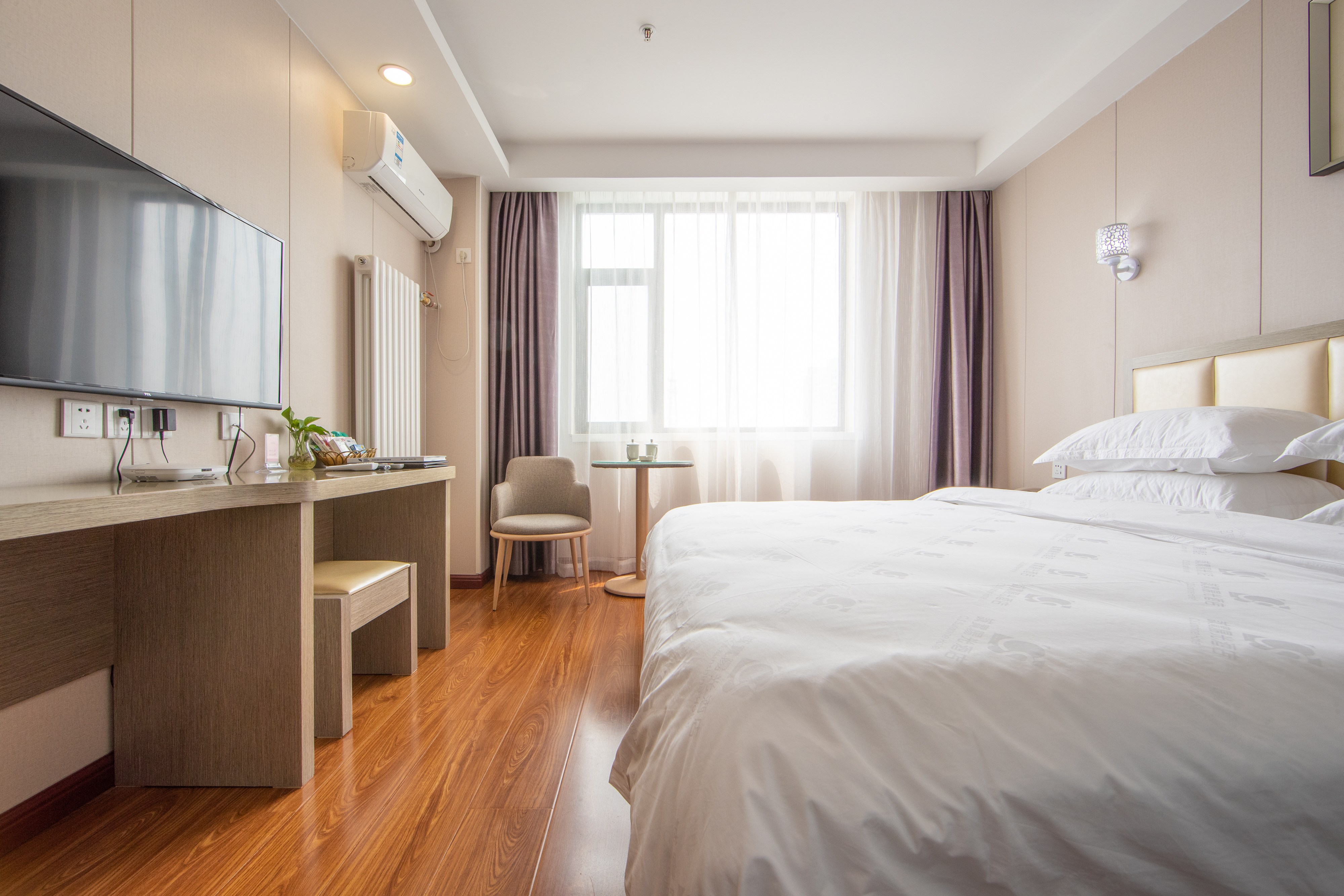 阳光雅致大床房「舒适好眠」