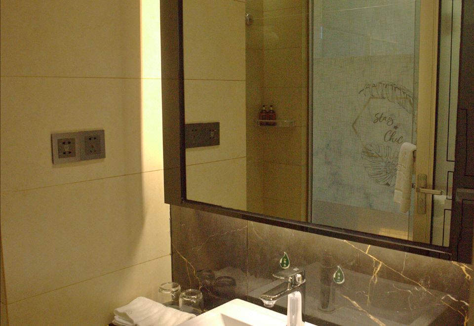 Ya She Hotel NandanSuperior 2-bed Room