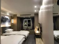 Jingde Jingjiang Hotel