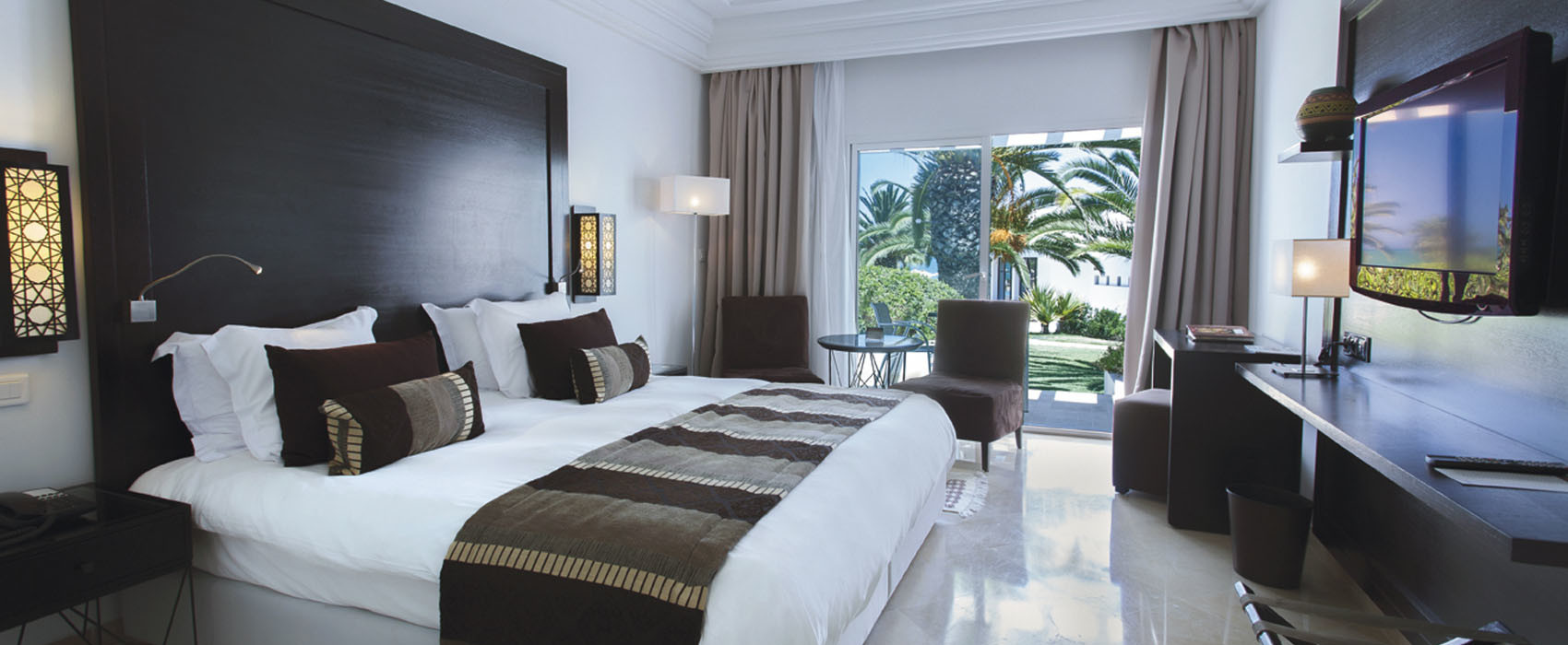 经典园景特大床房