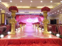Haoting Hotel Hotels in Zigui