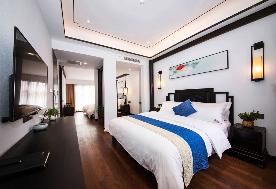 Leisure Two Double Beds Room