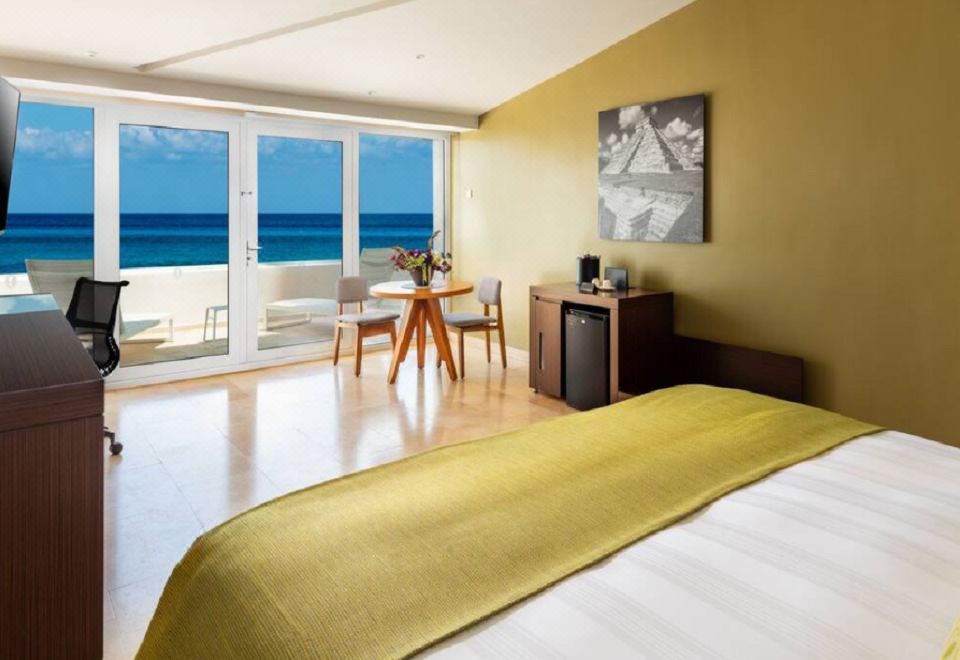 豪華海濱特大床房