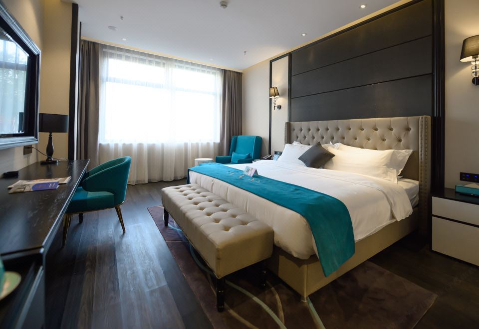 Xi'An Business Double Bed Room