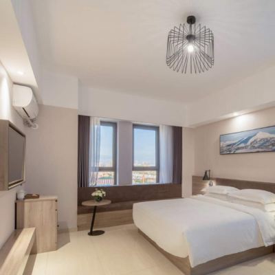 高級大床房 傲雪四季酒店（哈爾濱松北融創茂店）優惠