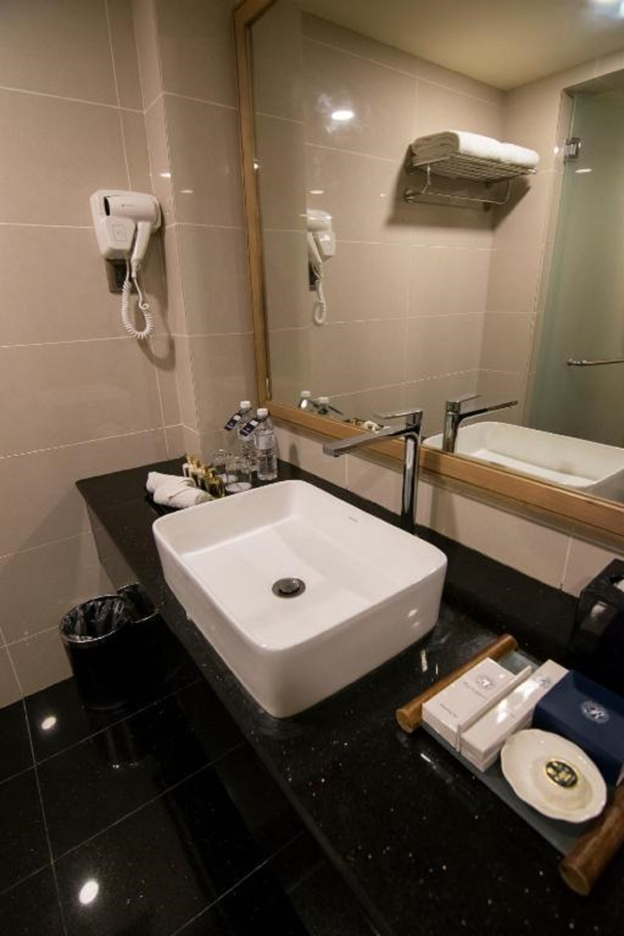 Tab 至尊套房（阳台）