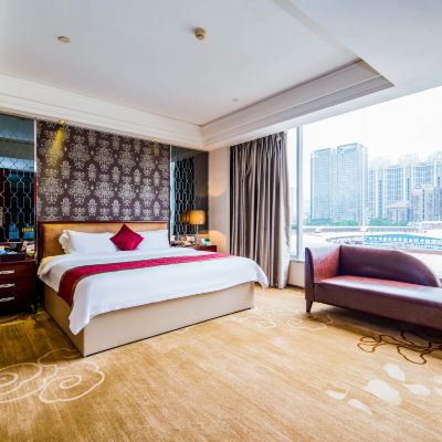 Mahui Pinyi Executive Suite (Two-Bedroom One-Living Room) 廣州馬會酒店優惠