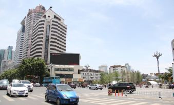 Dazhen Plaza Hotel