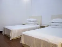 Xinli Express Hotel Hotele w: Macheng