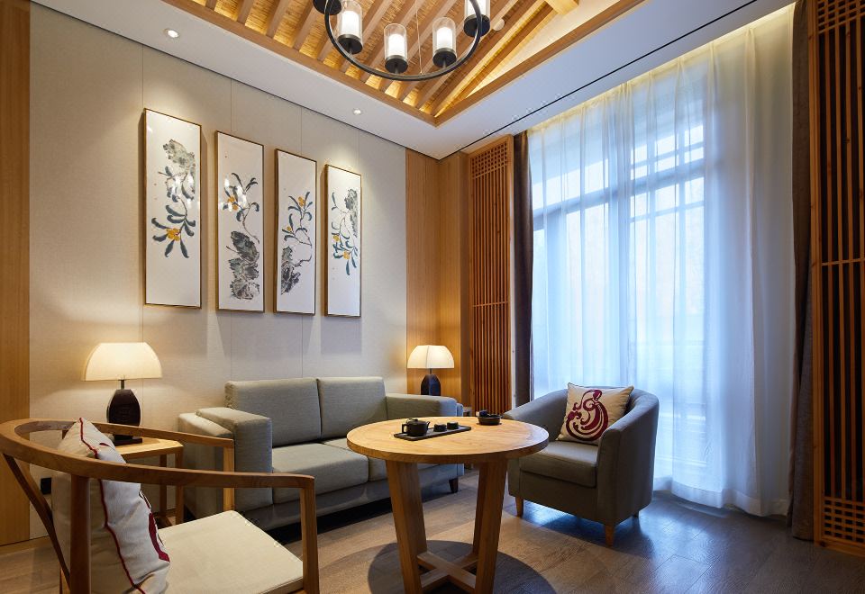 乐府 | 云华大床房