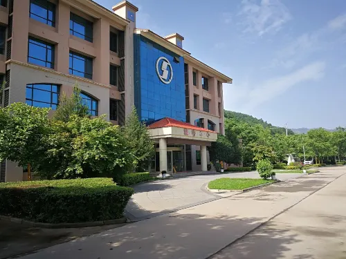Jiusan Hotel