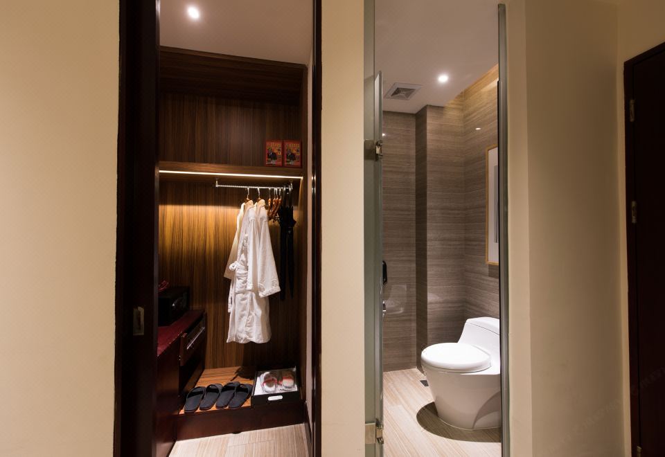 高级大床房（无窗）