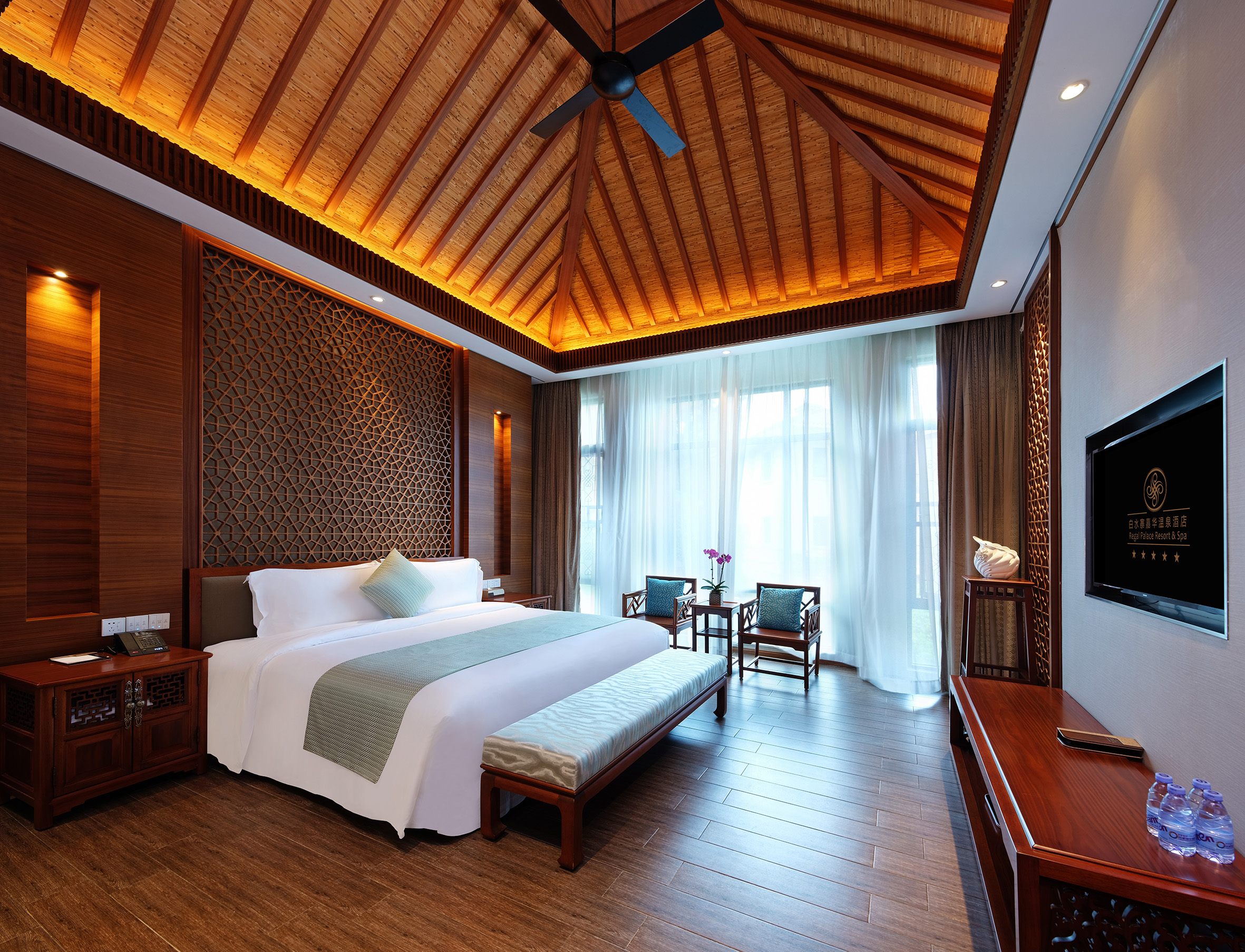 Regal Palace Hot Spring Hotel Guangzhou伴山别墅三房V1-独立泳池-私家泡池-麻将房-私家花园