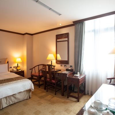 BUSINESS DOUBLE ROOM