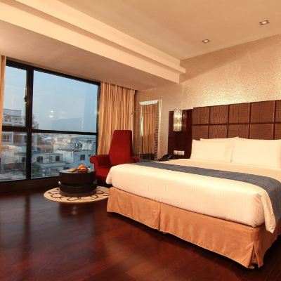 Deluxe Double Room The Raintree Dhaka Promo Code