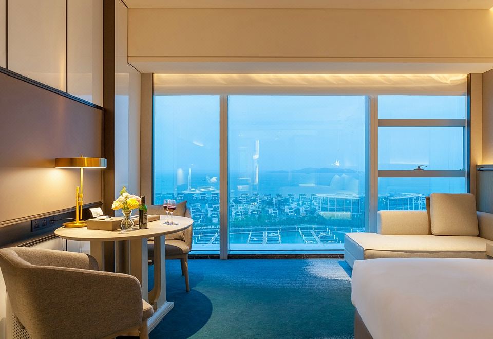 行政海景双床房（180度全落地窗看海景日出）