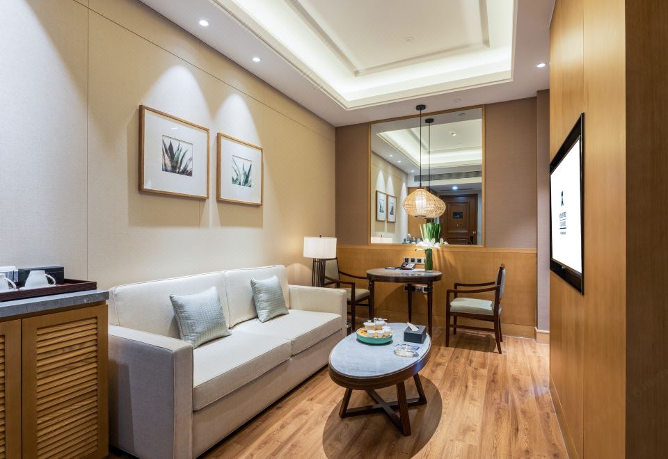 馨悦楼大王峯山景套房（新楼）