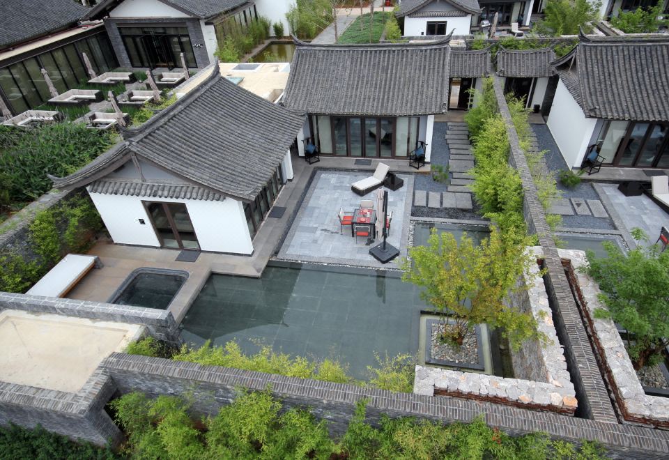 Pullman Lijiang Resort & SpaSuperior Villa With Two Bedroom