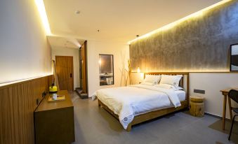 Shanju Washe Simple Luxury Art Hostel