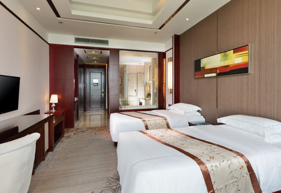 湖景高級雙床房