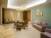 Xijiang International Hotel Hotels in Zigui