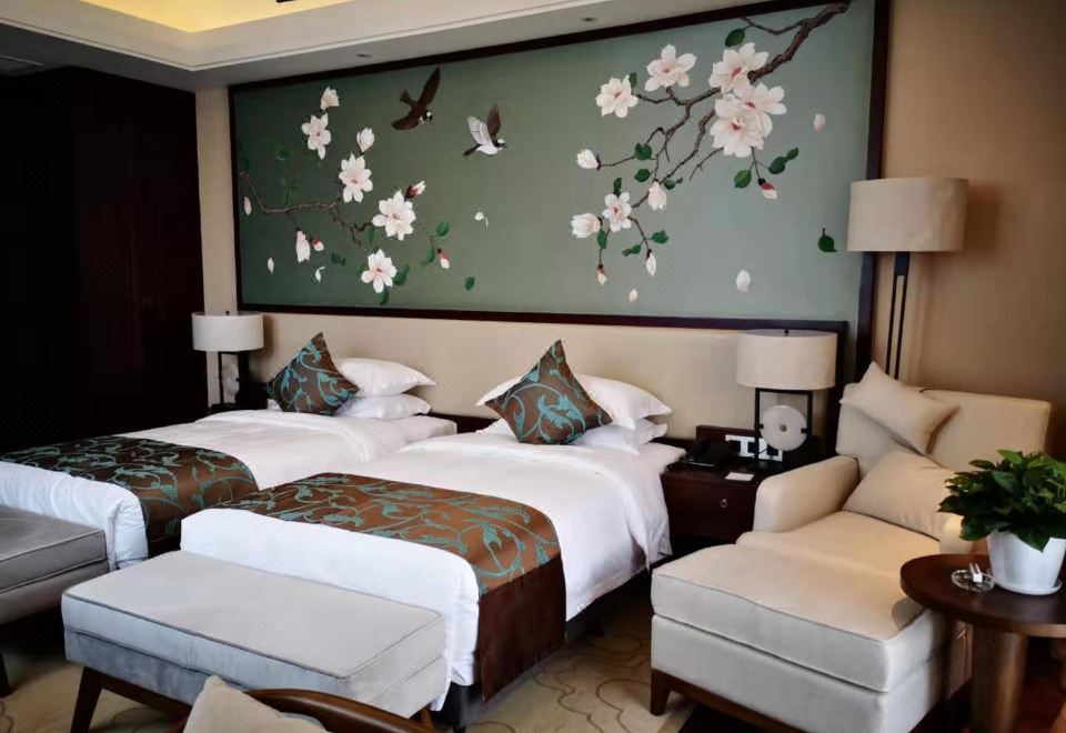 遐景六居庭院房