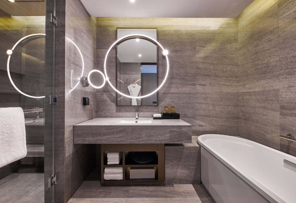 豪华城景大床房