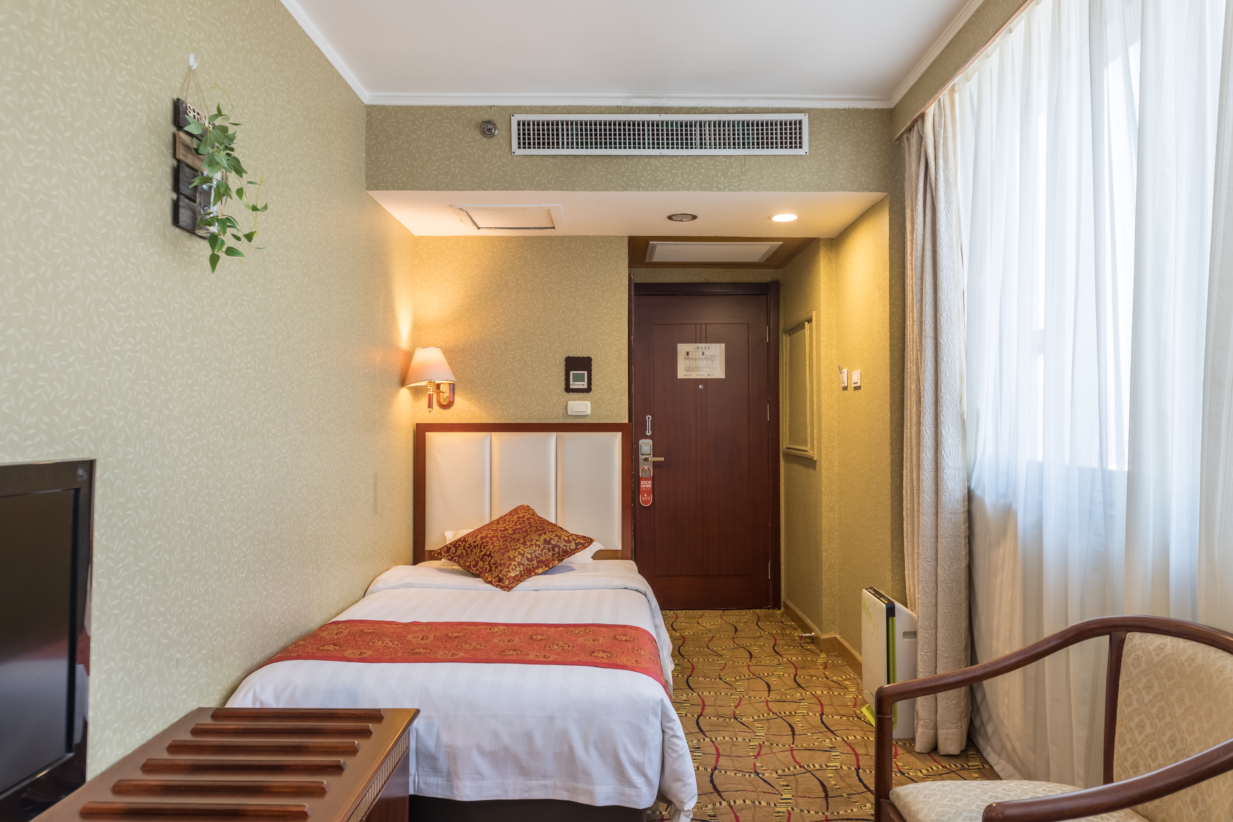 迷你单人小床间