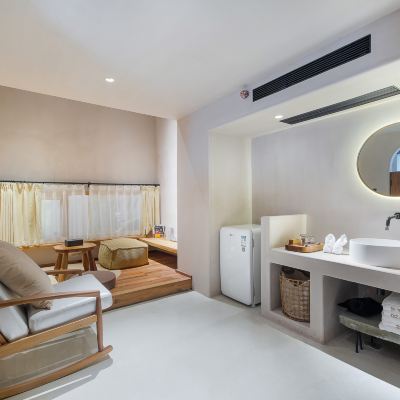 LOFT設計師星緣套房 那雲星空宿飯店（杭州錢江新城店）優惠