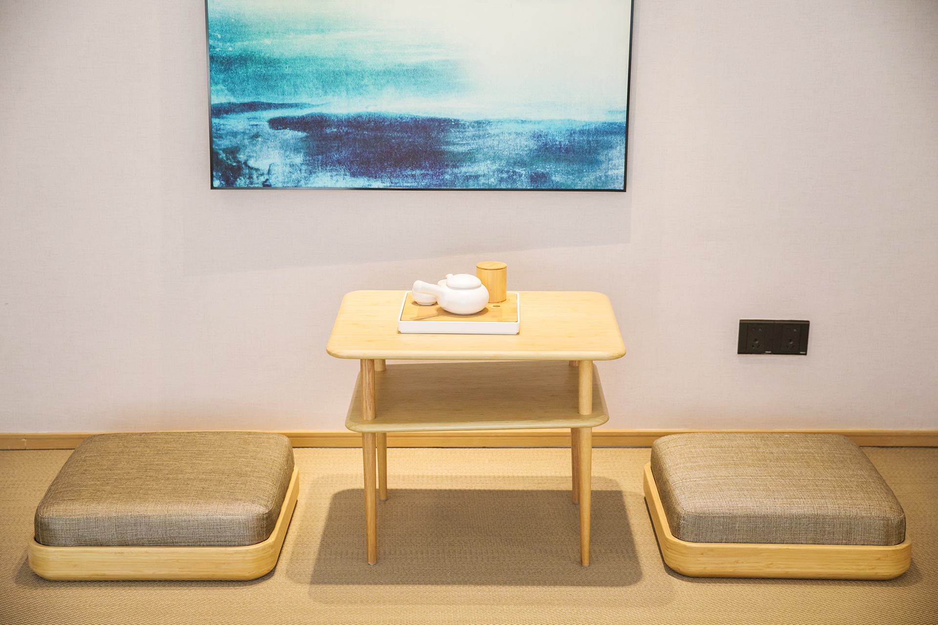 日式大床房（65寸投屏电视+记忆枕）