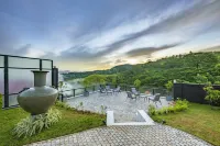 Fox Kandy by Fox Resorts - Luxury in the Mist Hotels in 