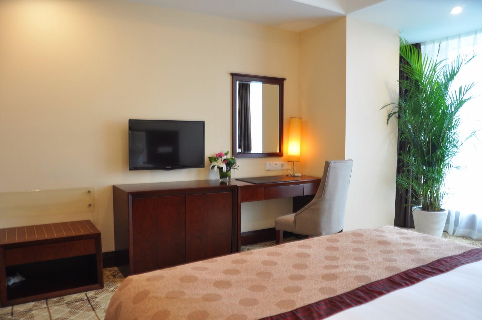 Oriental Deluxe HotelDeluxe King Room