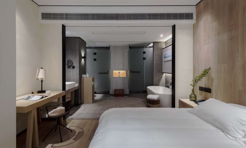 轻奢loft家庭套房