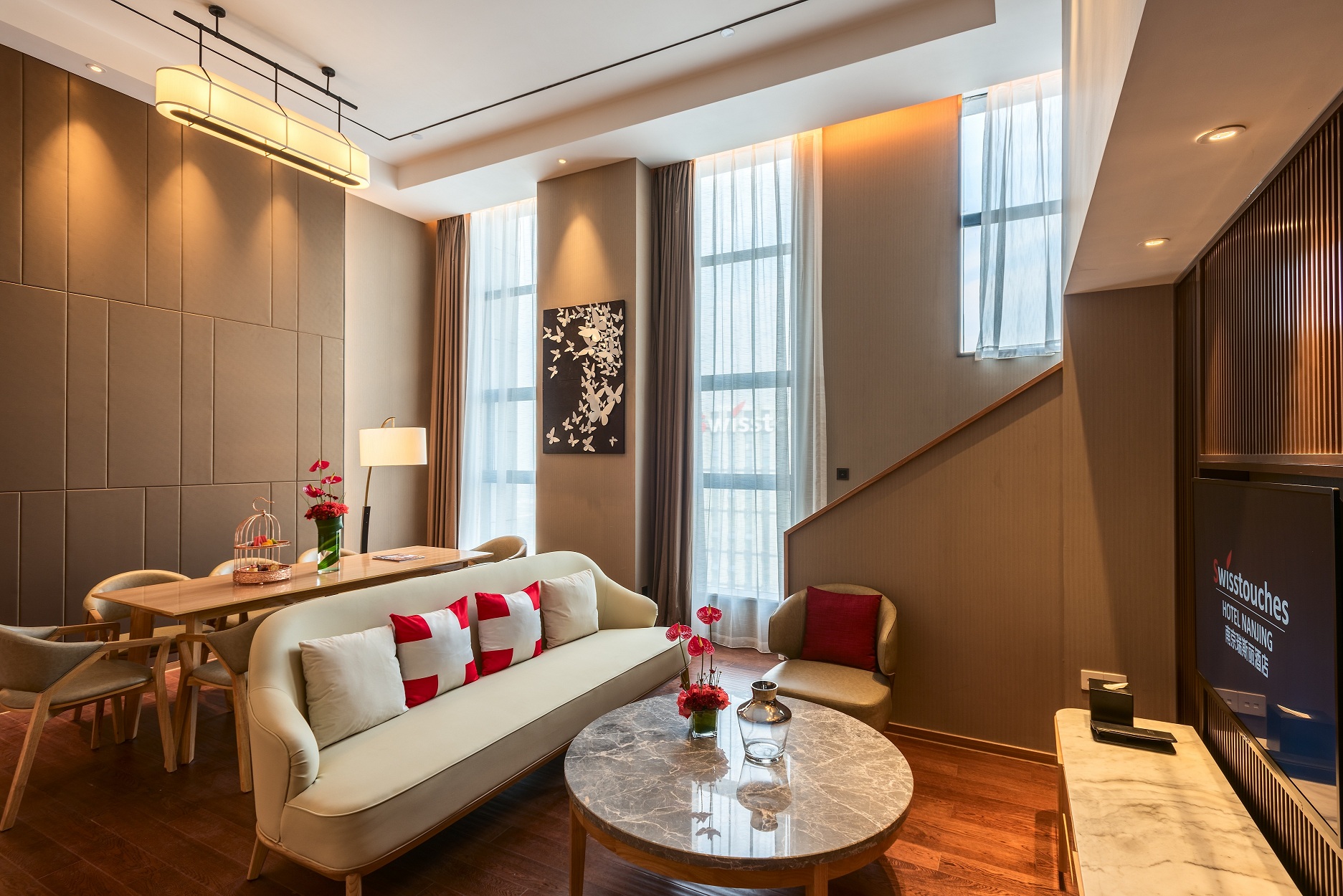 瑞斯丽双卧复式套房