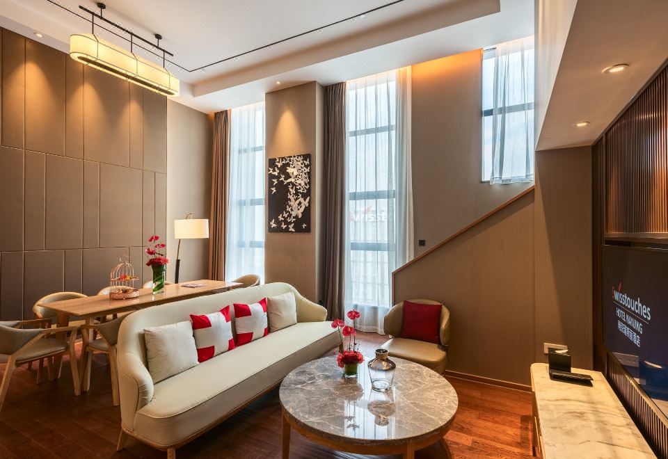 瑞斯丽双卧复式套房