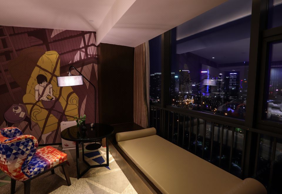 品質景觀大床房（180°正湖景+小冰箱+電動窗簾）