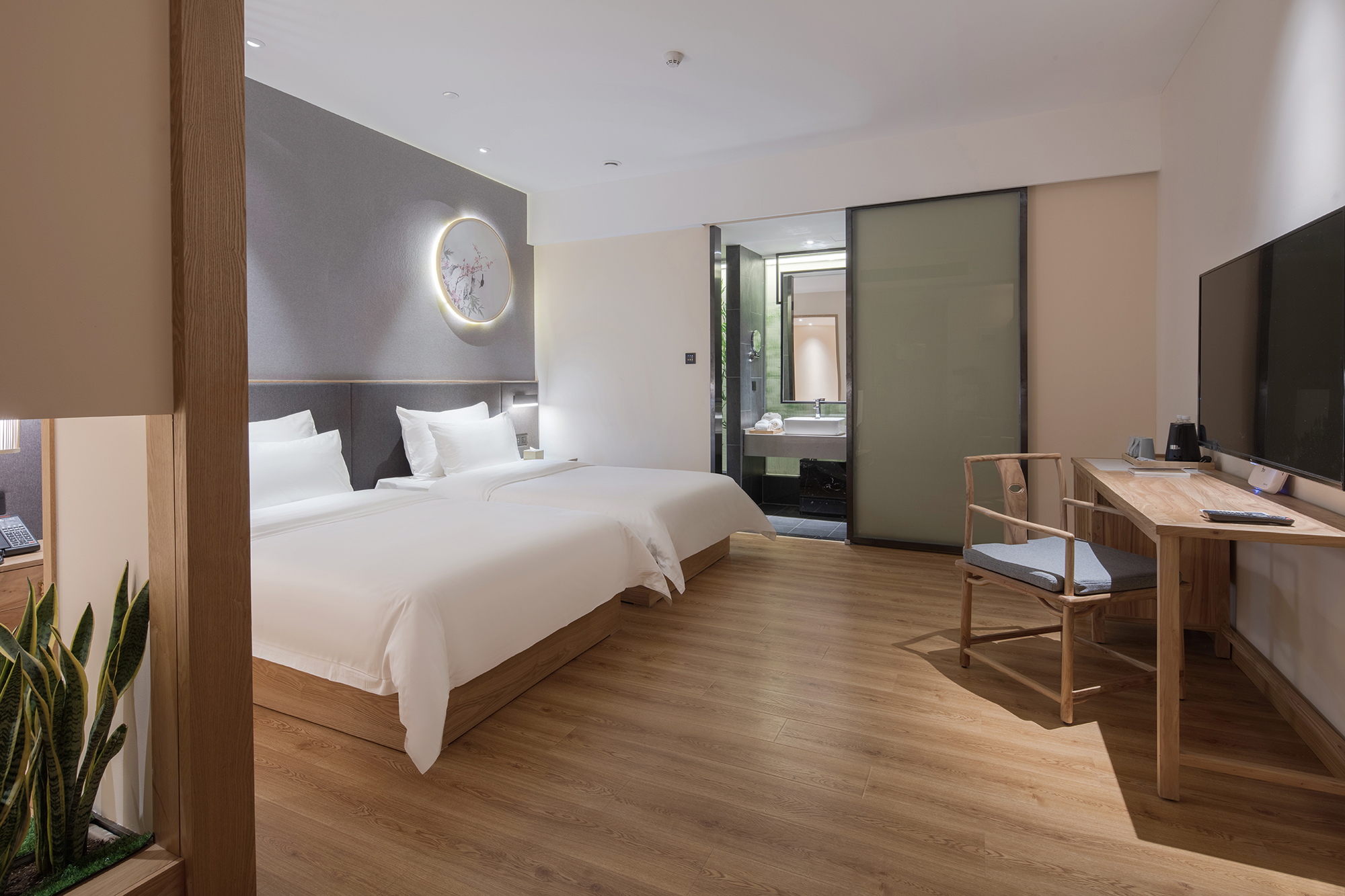 仕居標間-品牌床墊+品茗茶台