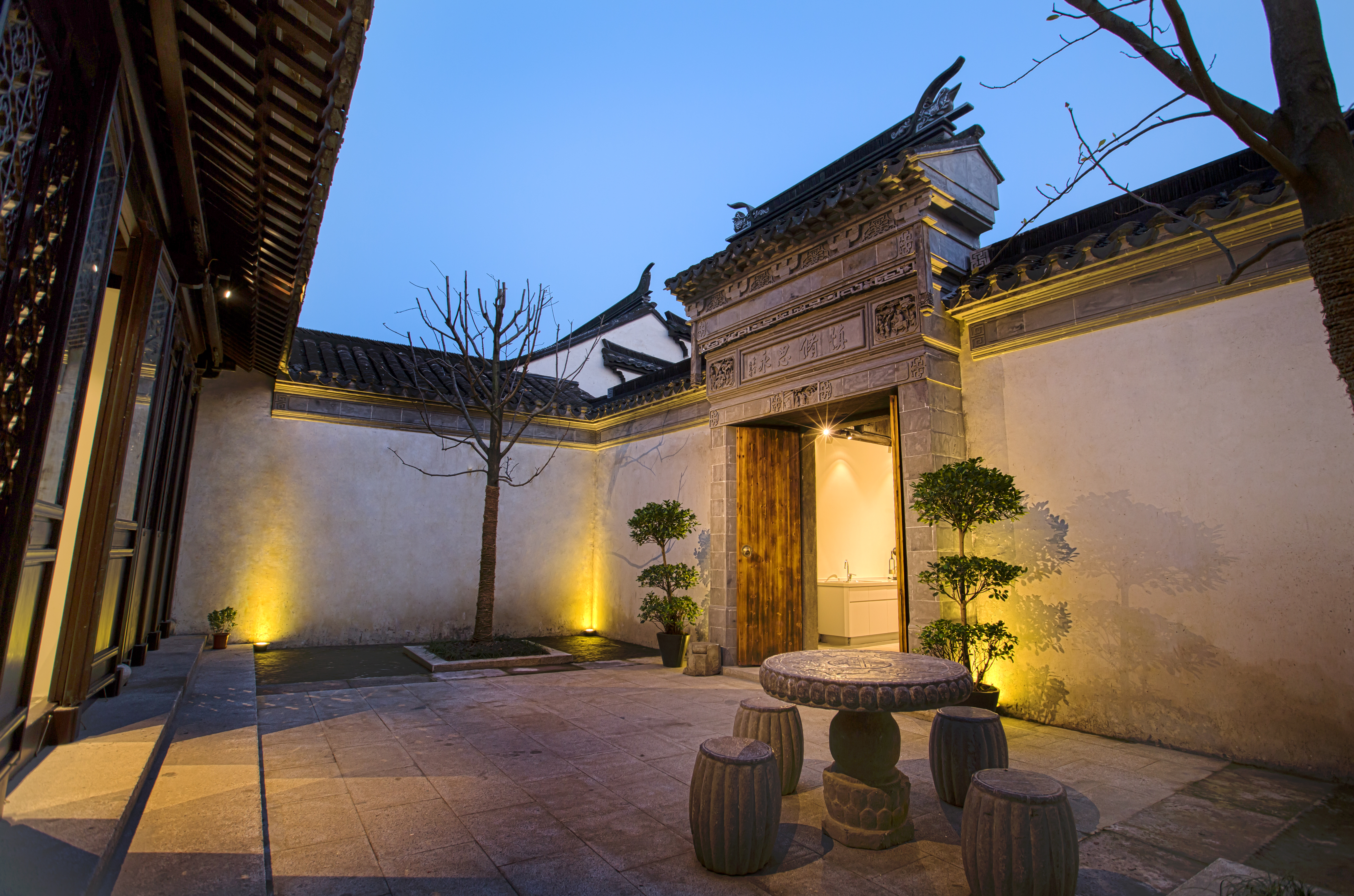 独栋·两卧一厅江南庭院-3（绝美雕花床+园林小院+民国会客厅）