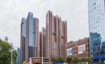 Ruihao Yazhi Hotel (Century City Metro Station, New Convention and Exhibition Center)