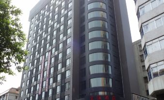 Wenhui International Apartment