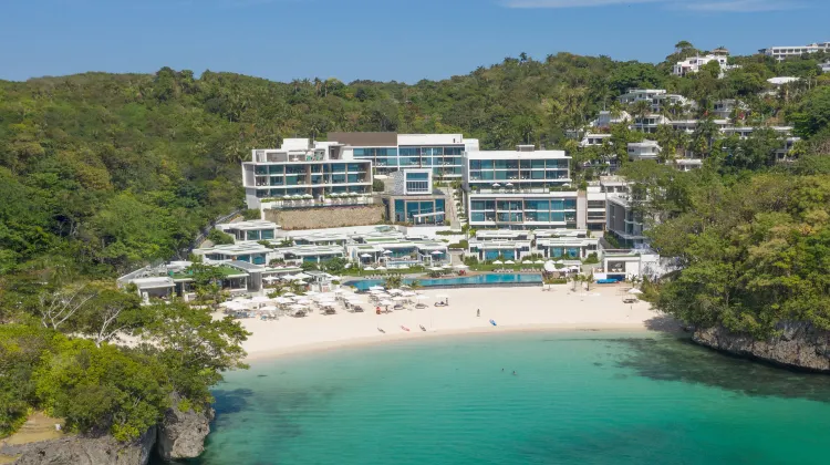 Crimson Resort and Spa Boracay Exterior