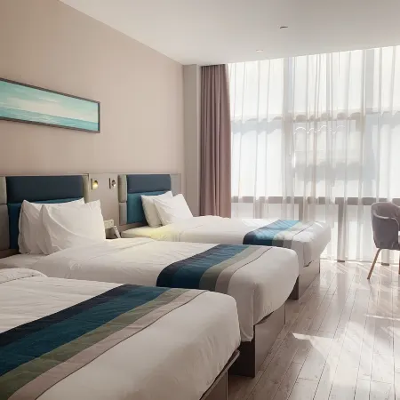 Homeinn Selected Hotel (Dongyang Hengdian Film City Qinwang Palace) Отели в г. Донян