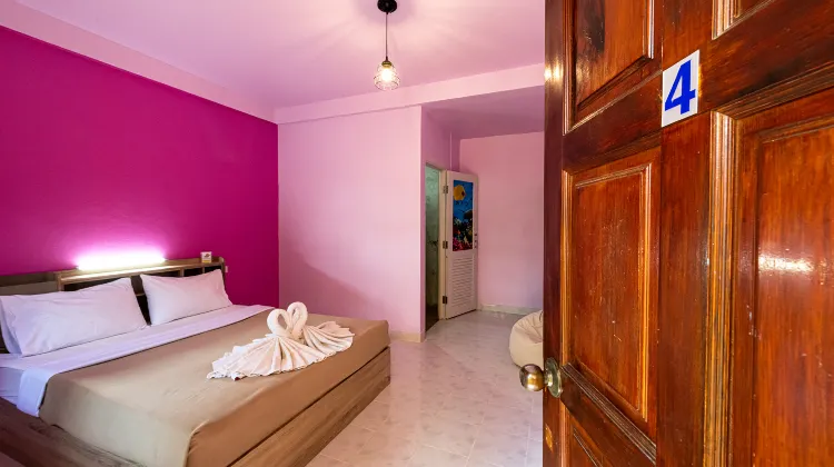 MyPatong Social Hostel 部屋