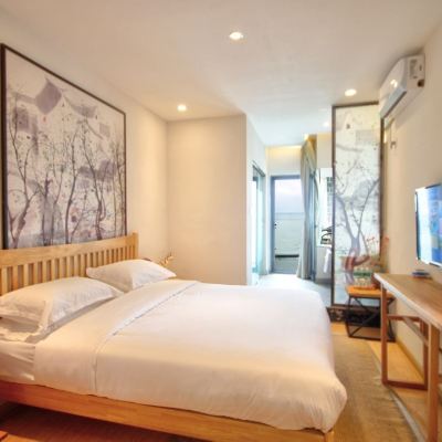 私家陽台側面海景大床間 真美度假客棧（大理洱海懸崖海景店）優惠