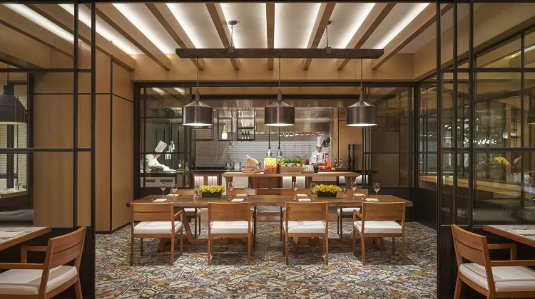 ハイアット リージェンシー ホンチン 食事・レストラン