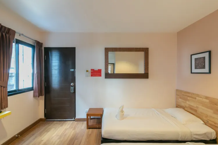 ห้องใหญ่เตียงคู้